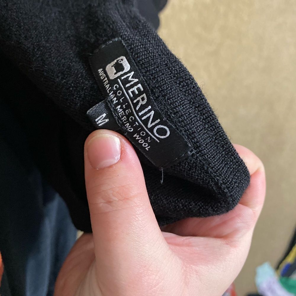 Pure New Wool Sweater - Picture 3 of 3